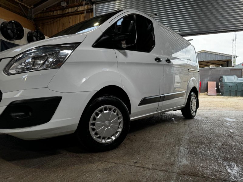 FORD TRANSIT CUSTOM