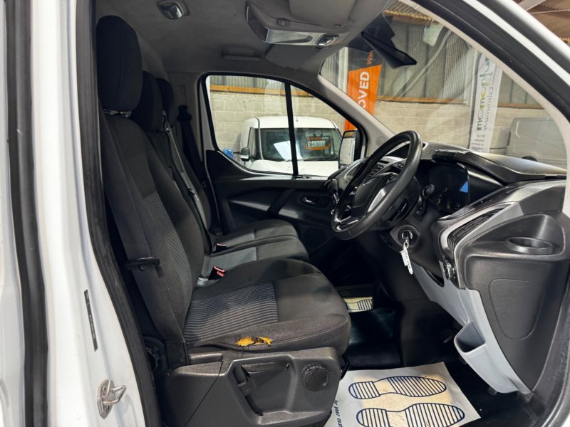 FORD TRANSIT CUSTOM
