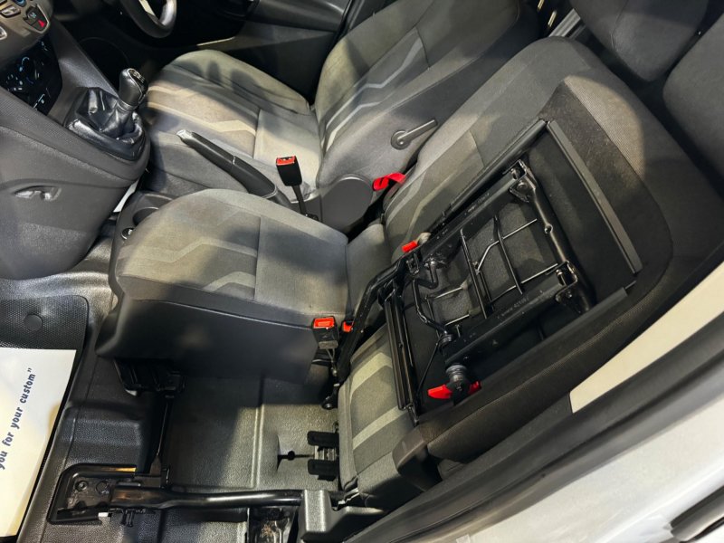 FORD TRANSIT CONNECT
