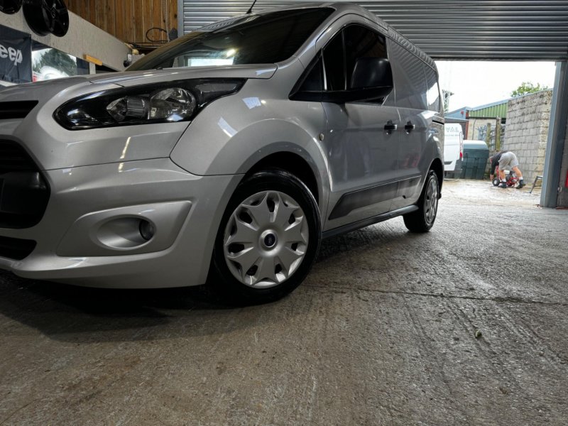 FORD TRANSIT CONNECT