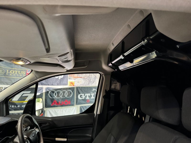 FORD TRANSIT CONNECT