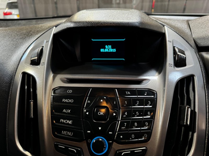 FORD TRANSIT CONNECT