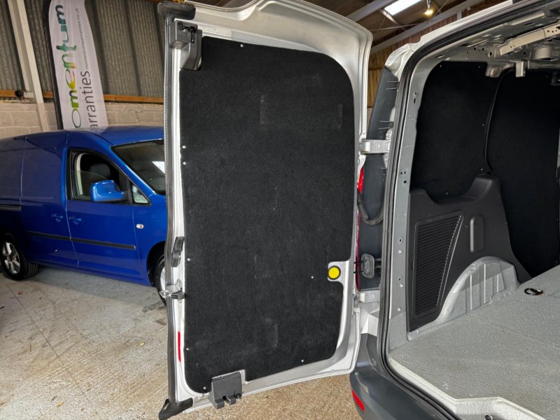 FORD TRANSIT CONNECT