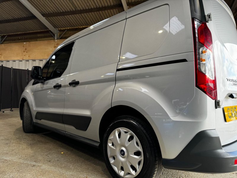 FORD TRANSIT CONNECT