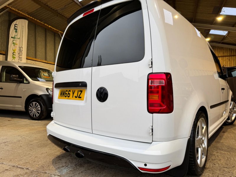VOLKSWAGEN CADDY