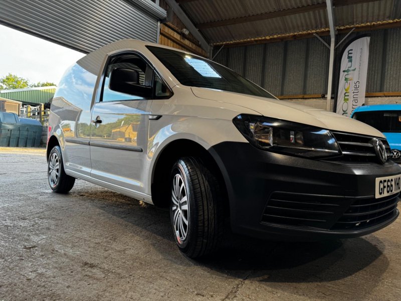 VOLKSWAGEN CADDY