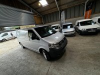 VOLKSWAGEN TRANSPORTER