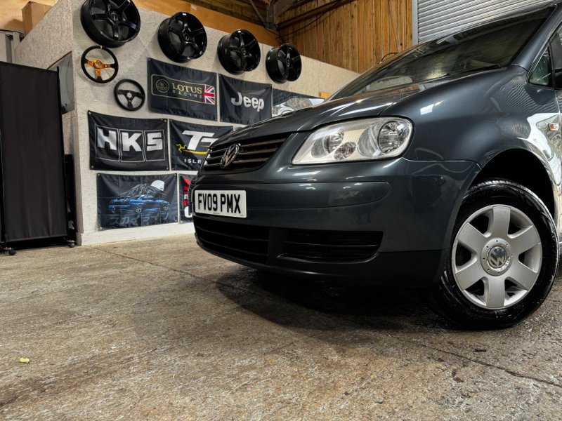 VOLKSWAGEN CADDY MAXI