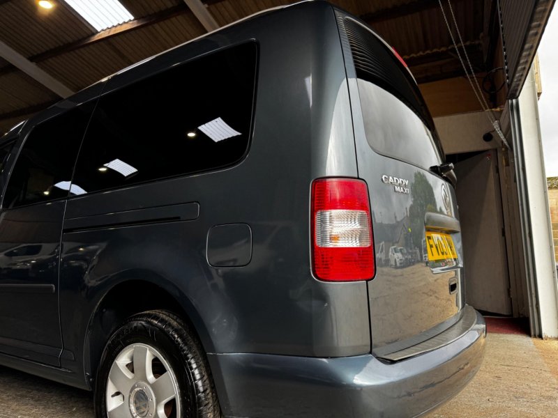 VOLKSWAGEN CADDY MAXI