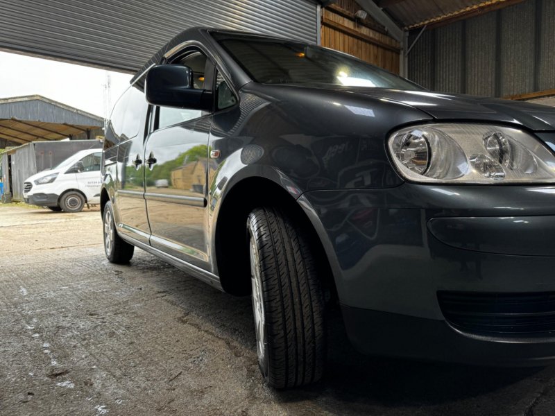 VOLKSWAGEN CADDY MAXI