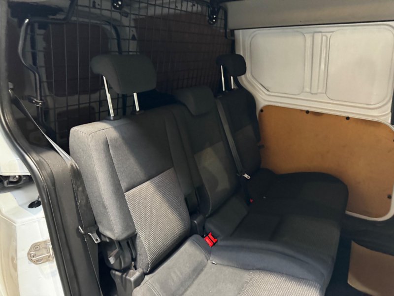 FORD TRANSIT CONNECT