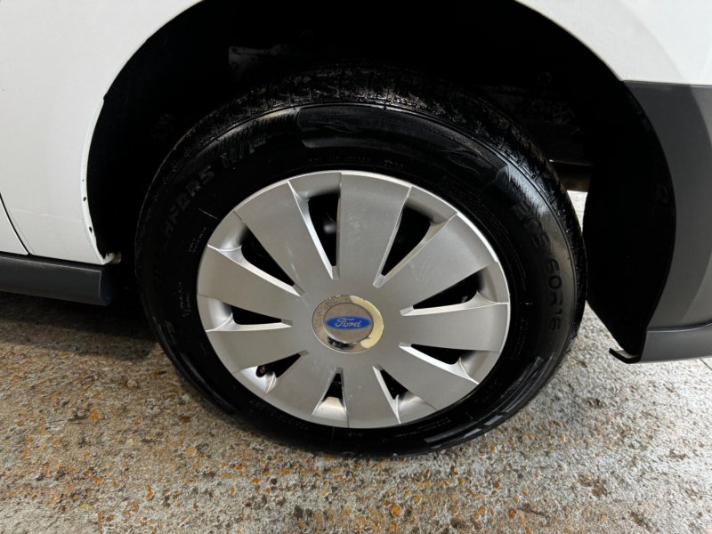 FORD TRANSIT CONNECT