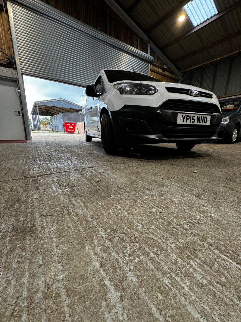 FORD TRANSIT CONNECT