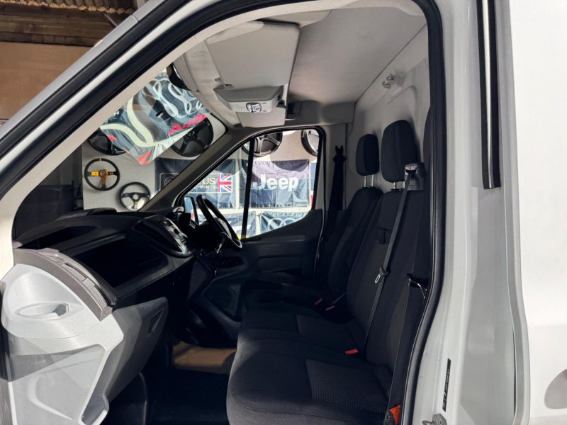 FORD TRANSIT