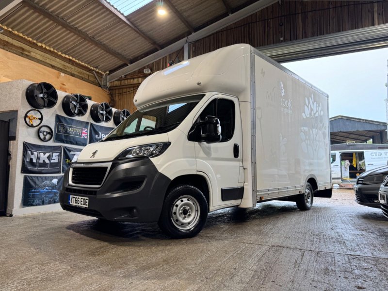 PEUGEOT BOXER