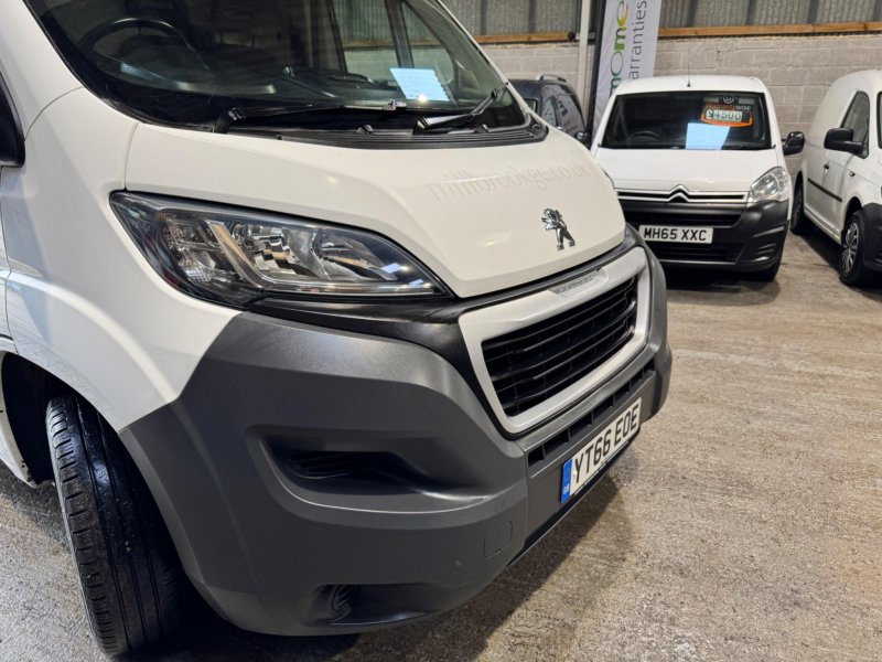 PEUGEOT BOXER
