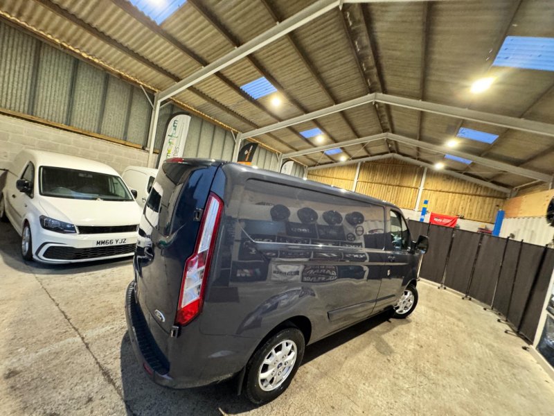 FORD TRANSIT CUSTOM