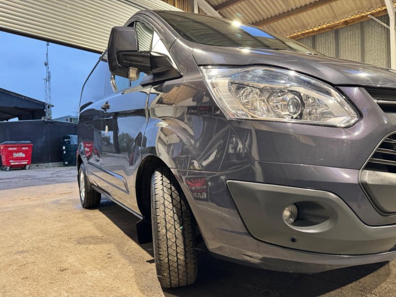 FORD TRANSIT CUSTOM