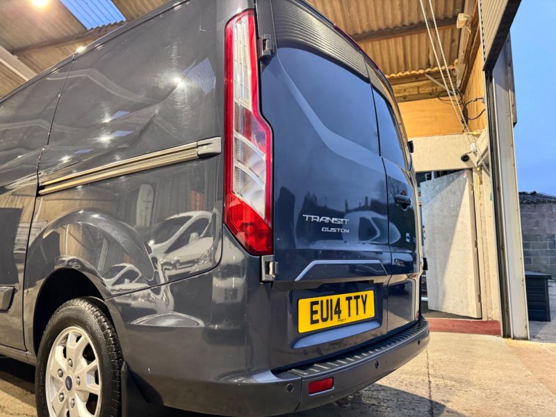 FORD TRANSIT CUSTOM