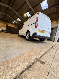 FORD TRANSIT CONNECT