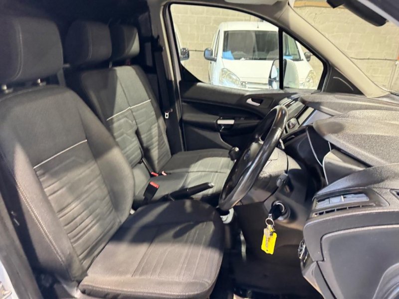 FORD TRANSIT CONNECT
