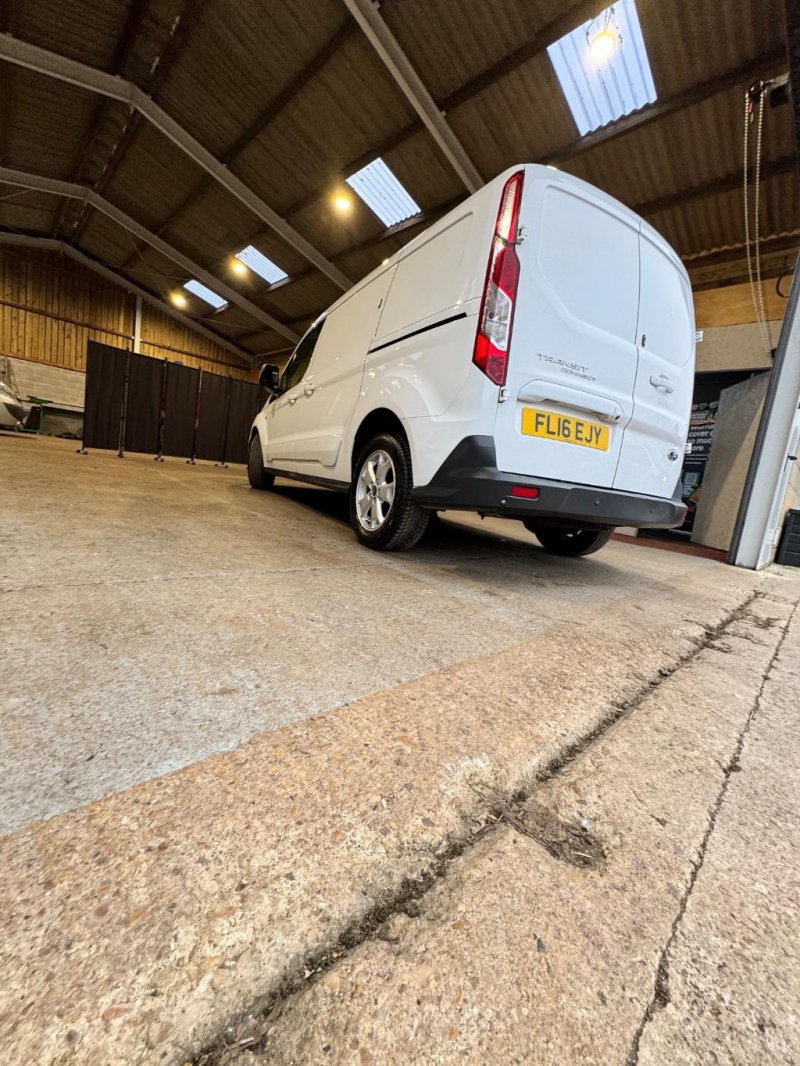 FORD TRANSIT CONNECT