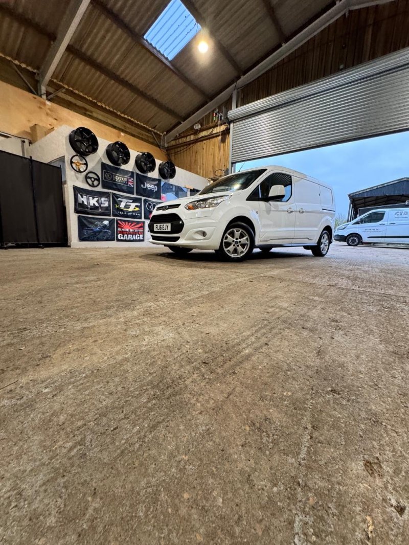 FORD TRANSIT CONNECT
