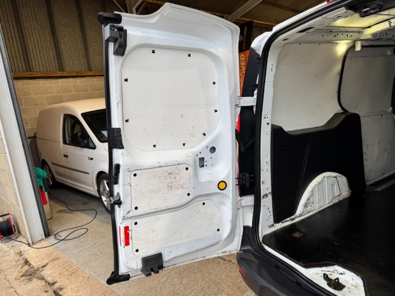 FORD TRANSIT CONNECT