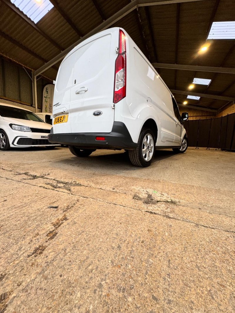 FORD TRANSIT CONNECT