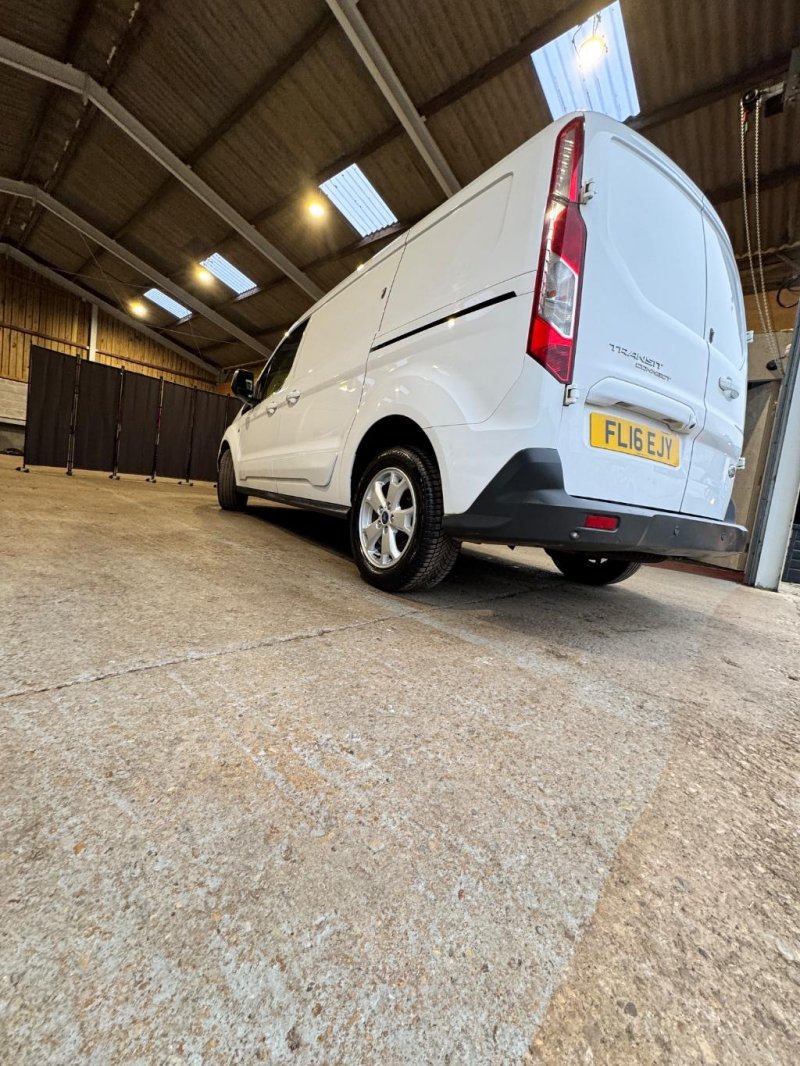 FORD TRANSIT CONNECT