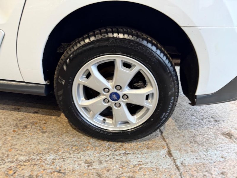 FORD TRANSIT CONNECT
