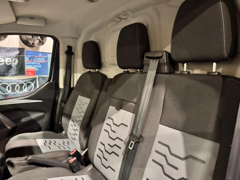 FORD TRANSIT CUSTOM