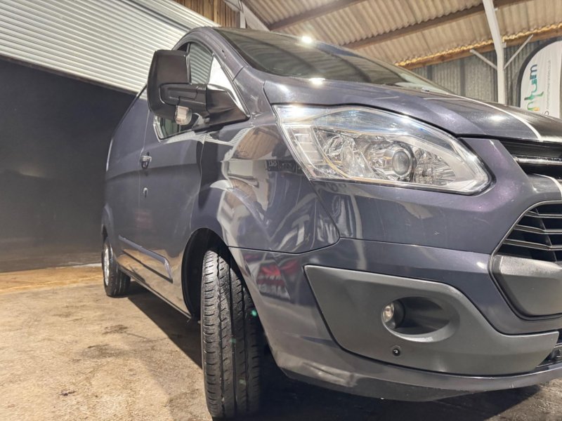 FORD TRANSIT CUSTOM