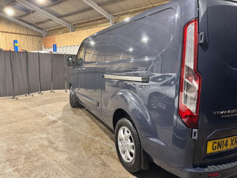 FORD TRANSIT CUSTOM