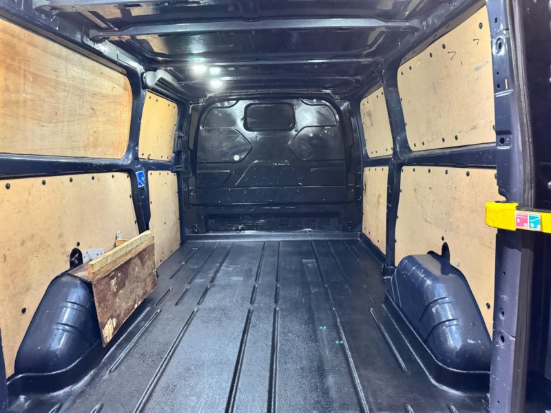 FORD TRANSIT CUSTOM