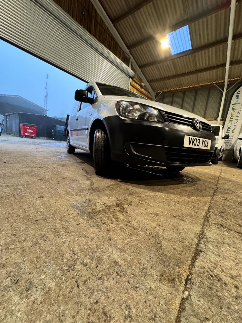 VOLKSWAGEN CADDY