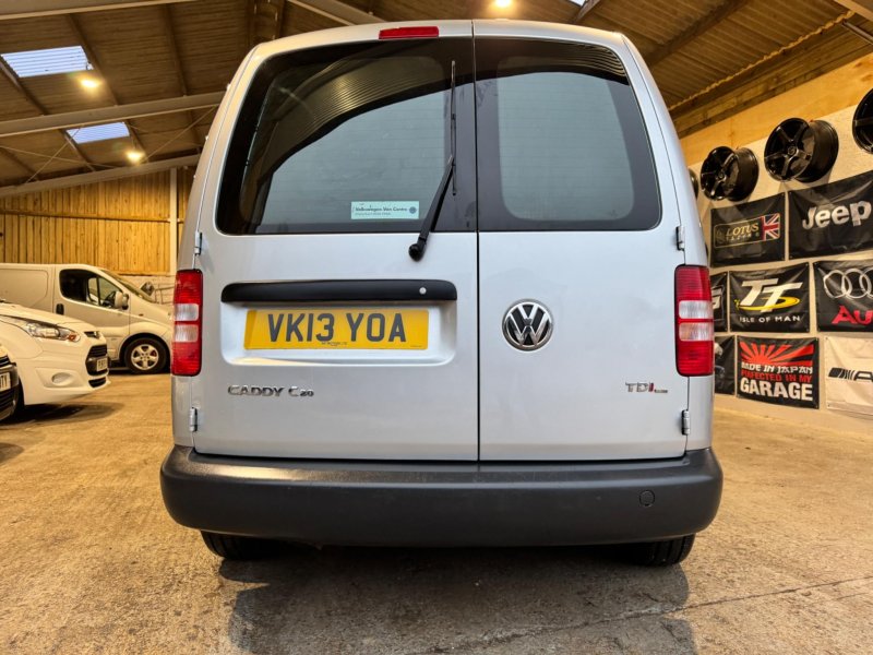 VOLKSWAGEN CADDY