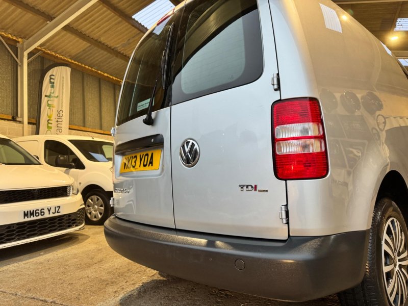 VOLKSWAGEN CADDY