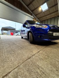 FORD TRANSIT CONNECT