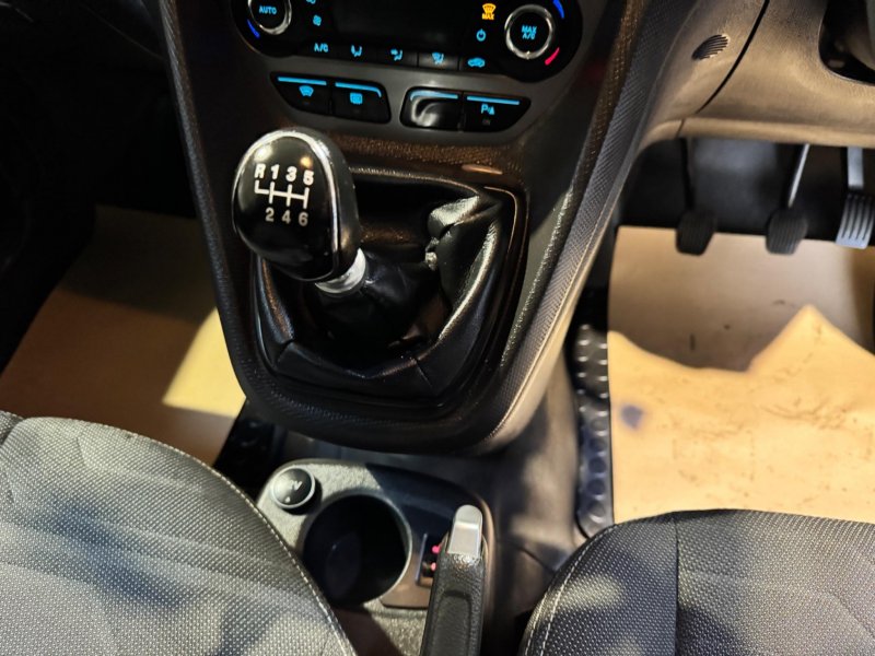 FORD TRANSIT CONNECT