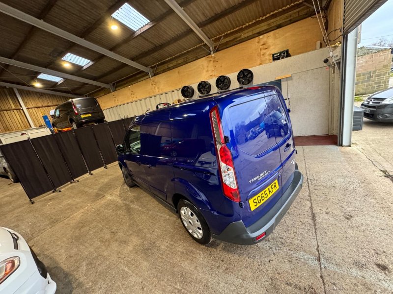 FORD TRANSIT CONNECT