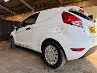 FORD FIESTA VAN