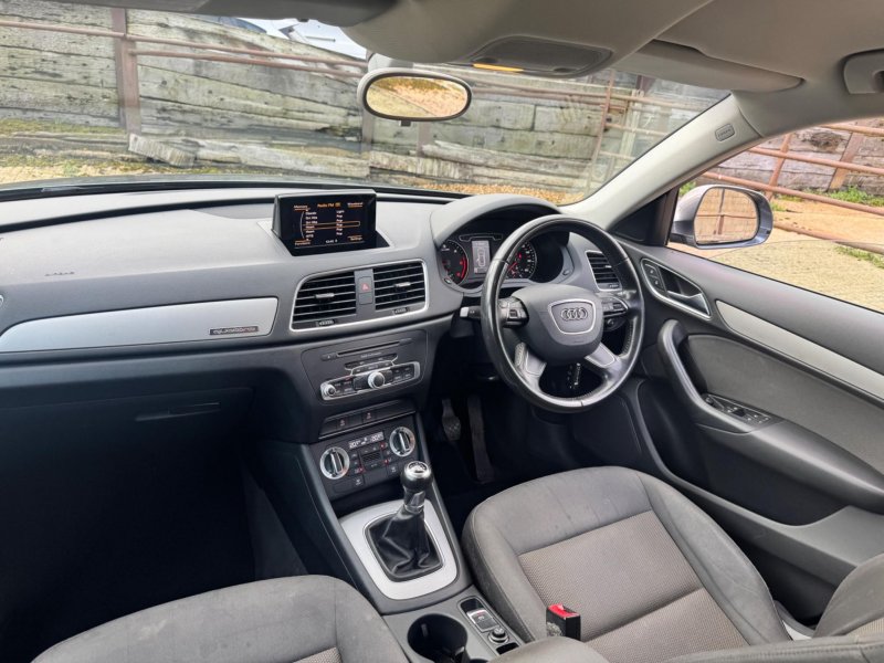 AUDI Q3