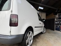 VOLKSWAGEN CADDY