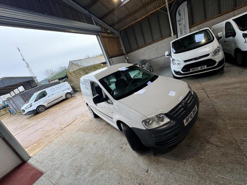 VOLKSWAGEN CADDY