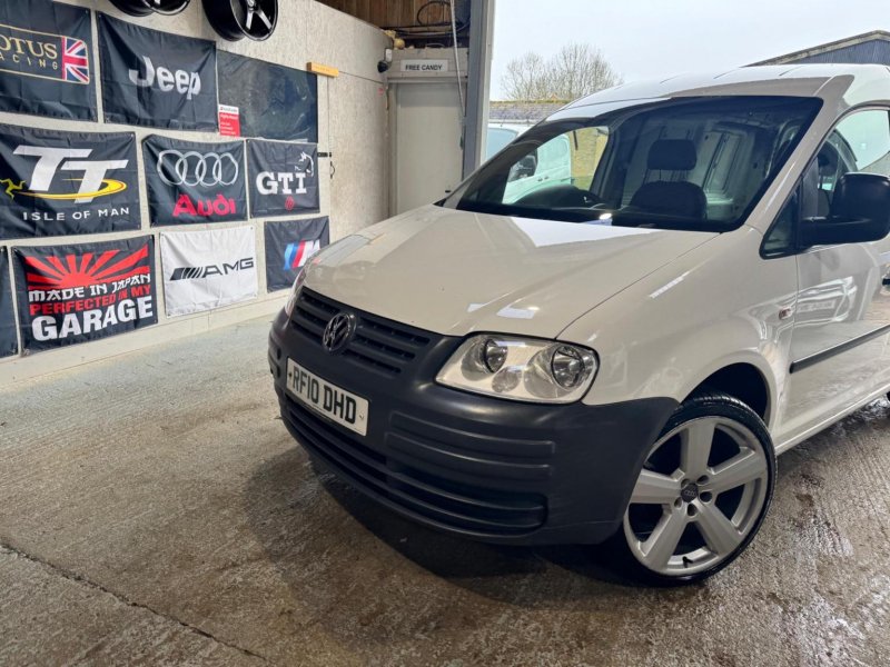 VOLKSWAGEN CADDY