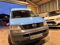 VOLKSWAGEN TRANSPORTER