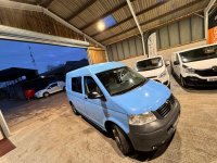 VOLKSWAGEN TRANSPORTER