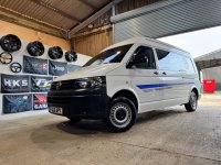 VOLKSWAGEN TRANSPORTER
