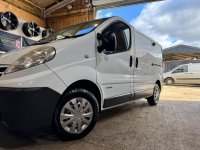 NISSAN PRIMASTAR
